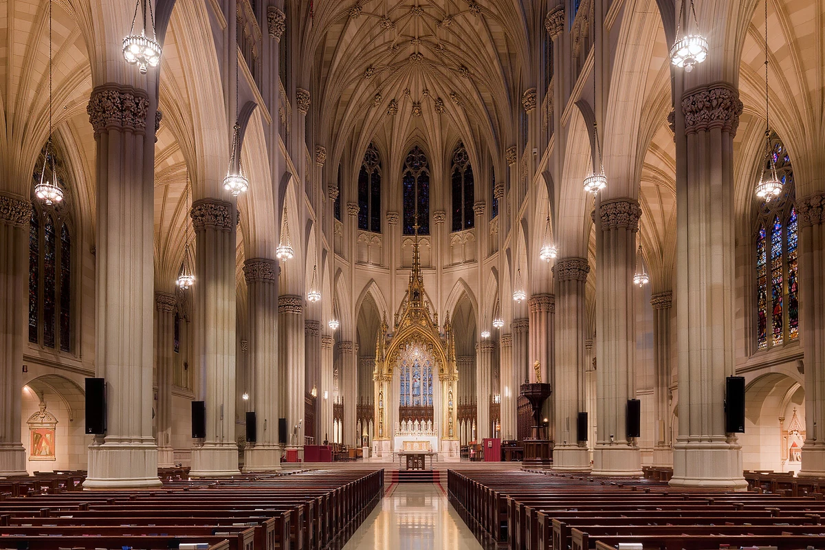 Old St Patrick's Cathedral Catacombs by Candlelight Tour New York