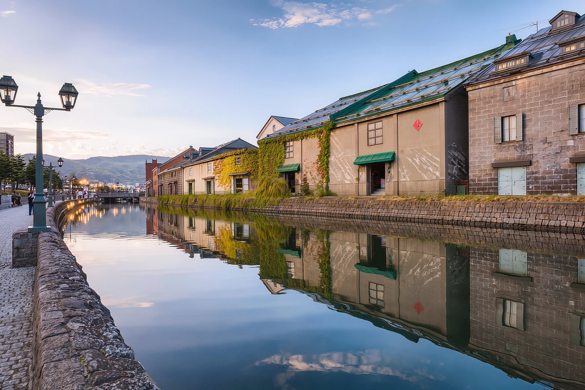 Private Otaru Day Trip by Train from Sapporo