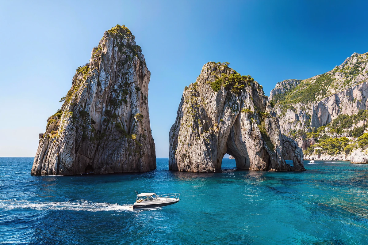 Private Capri Boat Tour from Positano, Sorrento or Naples