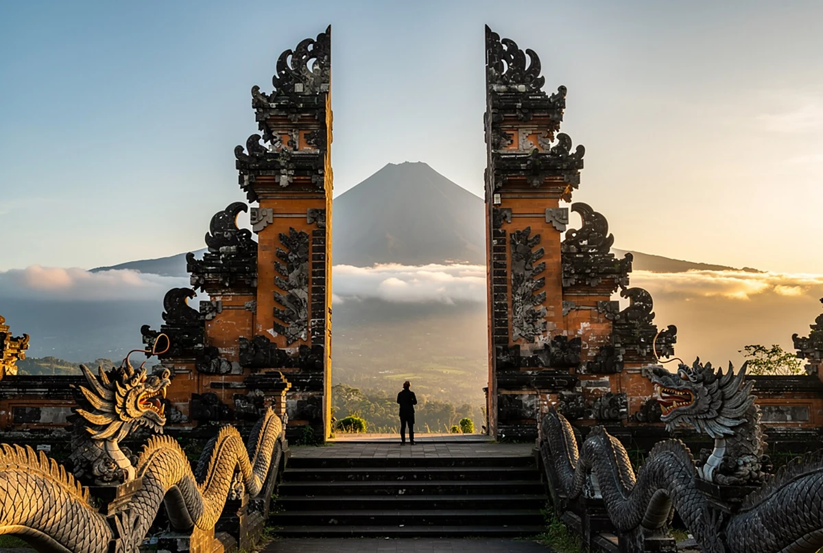 East Bali Gates of Heaven, Water Palace & Jungle Swing Day Tour