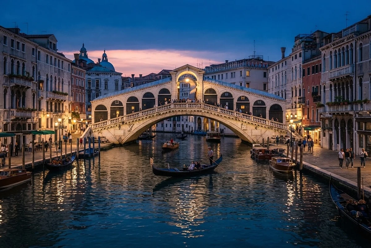 Grand Canal Motorboat Sightseeing Cruise Venice