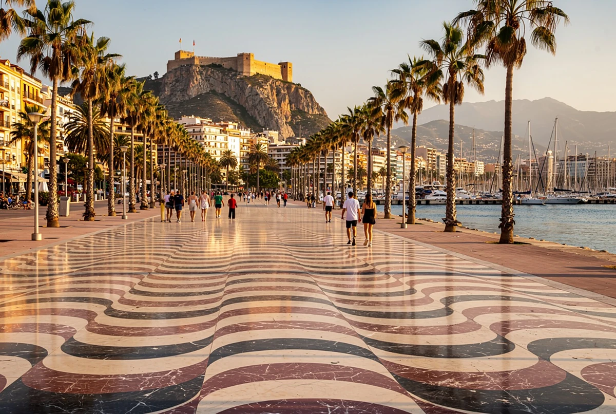 Valencia Airport to Alicante