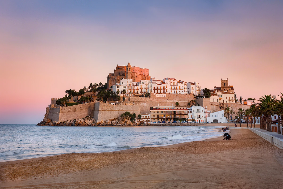 Tarragona & Sitges Small-Group Day Trip from Barcelona with Hotel Pickup
