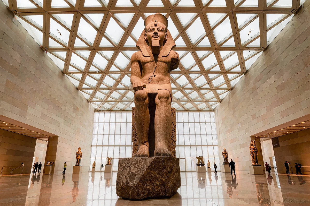 Cairo Day Trip by Bus from Sharm El Sheikh: Pyramids, Sphinx & Grand Egyptian Museum