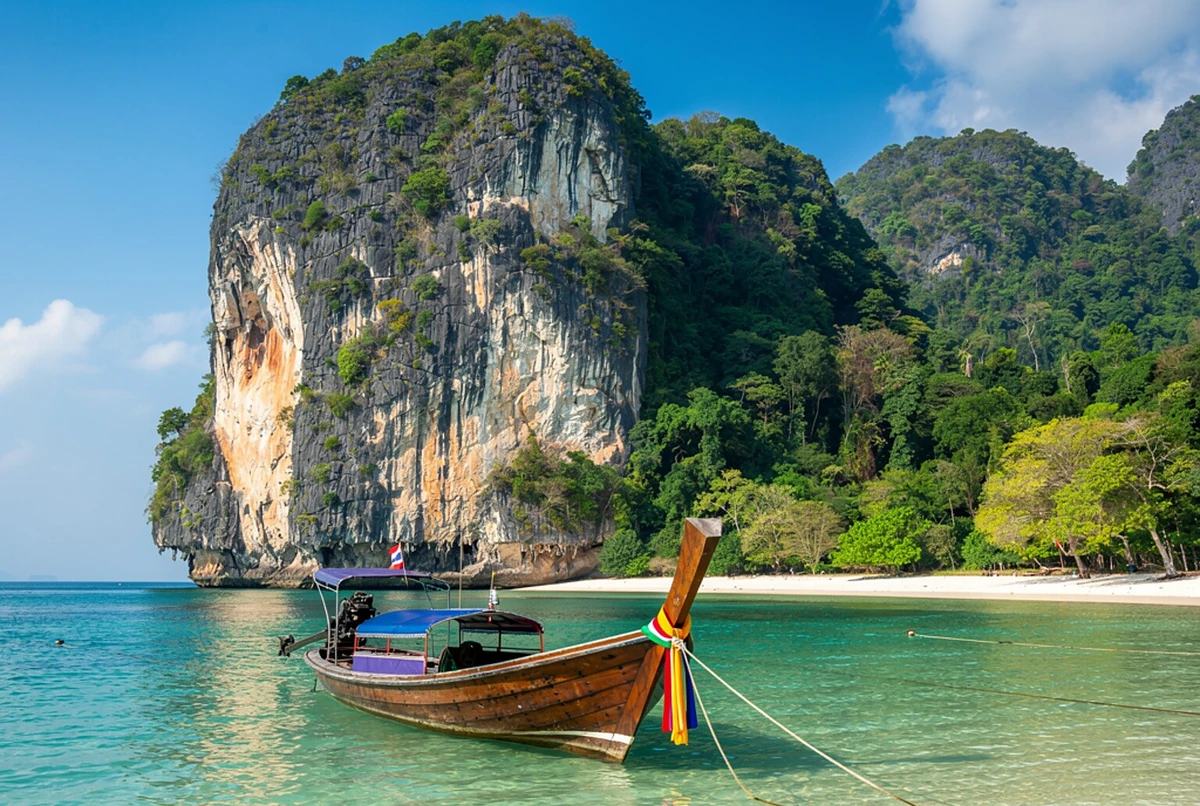 Premium 4-Island Day Trip by Longtail Boat with Lunch Krabi