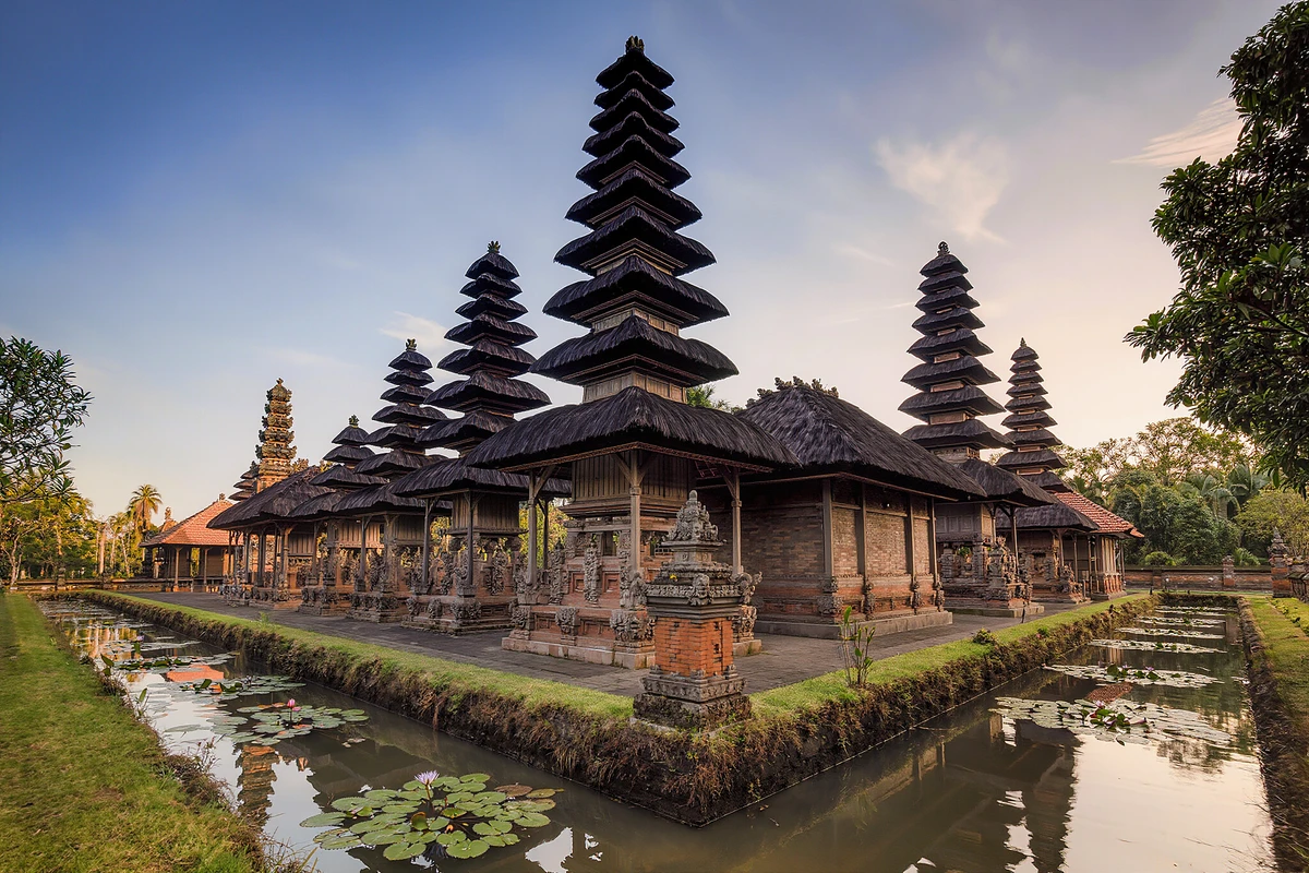 Sekumpul Waterfall, Ulun Danu Bratan & Taman Ayun Temple Day Trip Bali