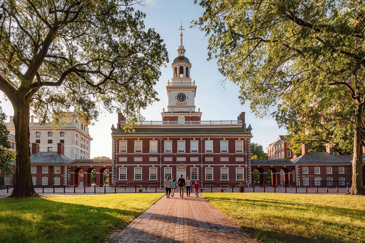 Washington DC & Philadelphia Guided Day Trip from New York