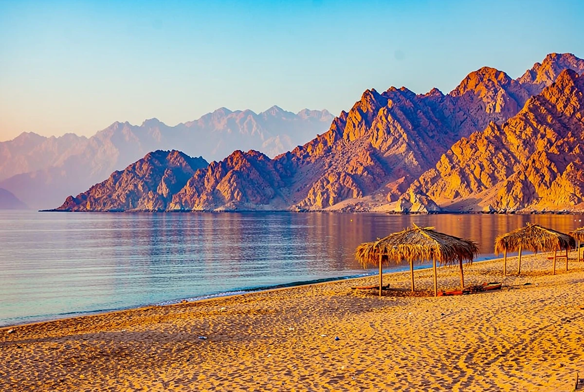 عبّارة من العقبة إلى نويبع