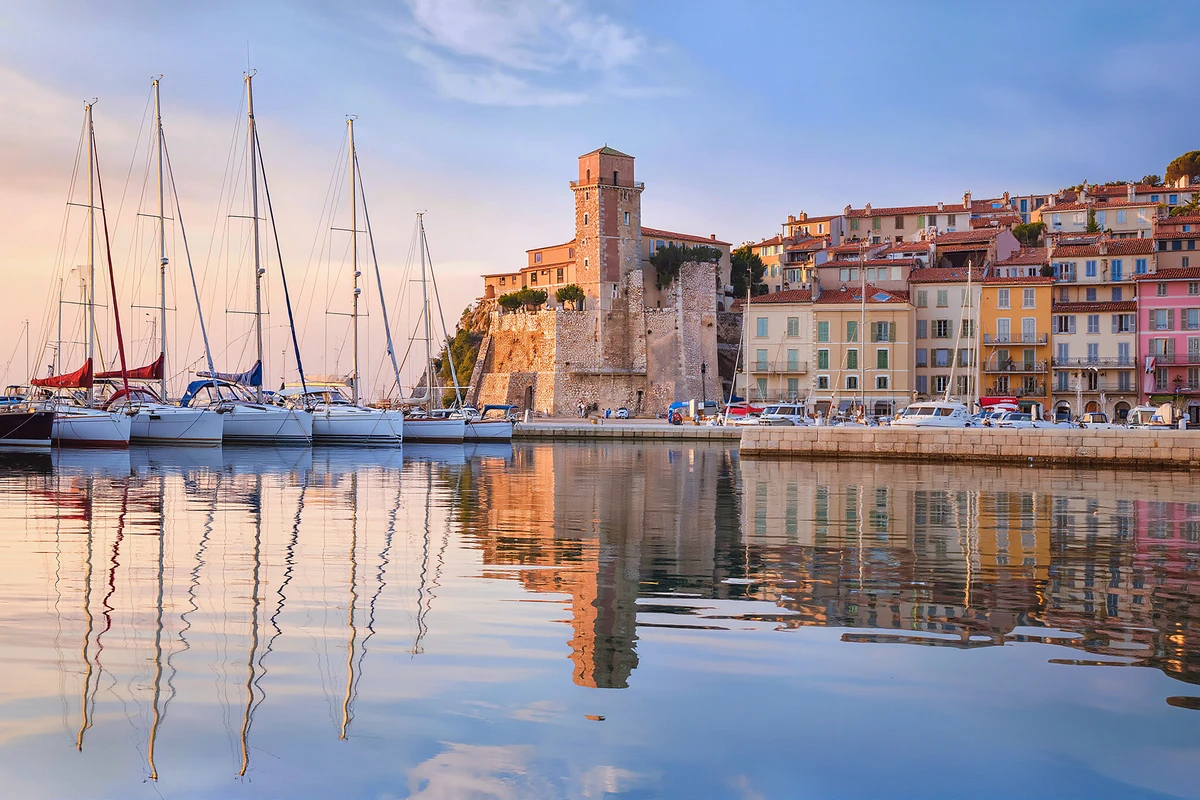 Half-Day Sailboat Trip to the Lérins Islands from Cannes