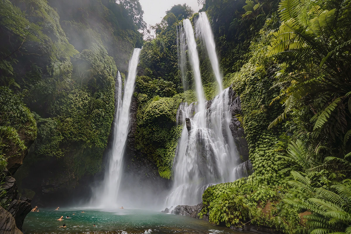 Munduk Twin Lakes Jungle Hike, Tamblingan Canoe & Waterfall Tour Bali