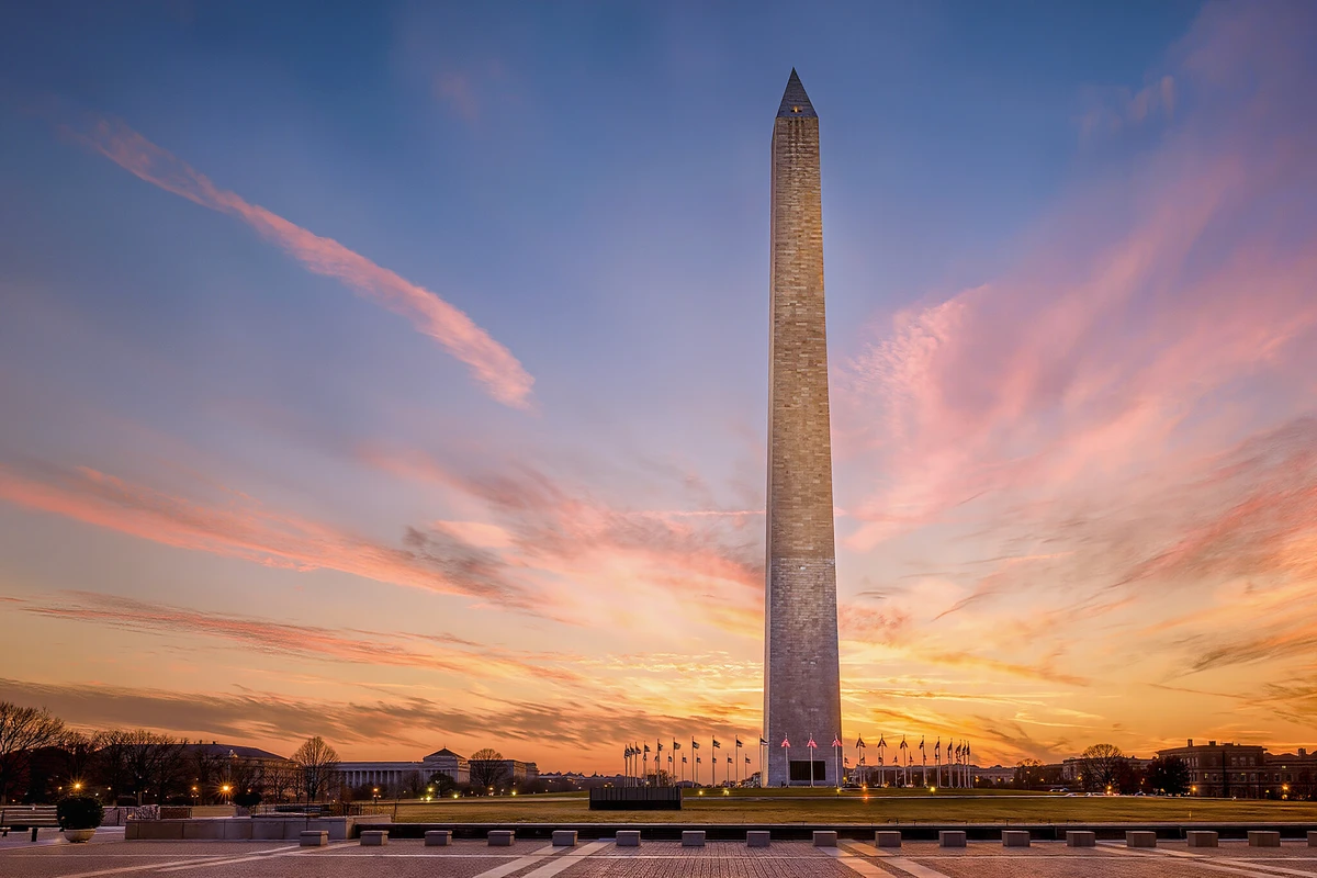 Washington DC Day and Night Vintage Car Sightseeing Tour