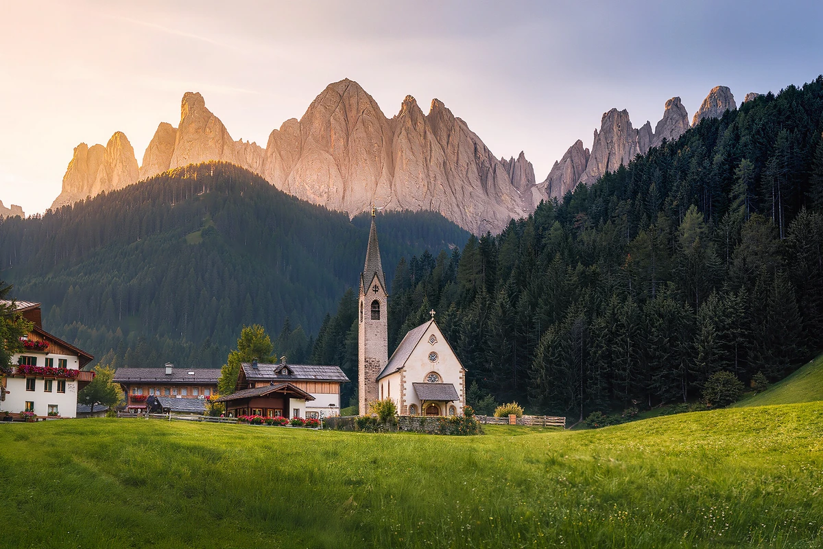 Dolomites Day Trip from Venice with Cortina & Two Lakes