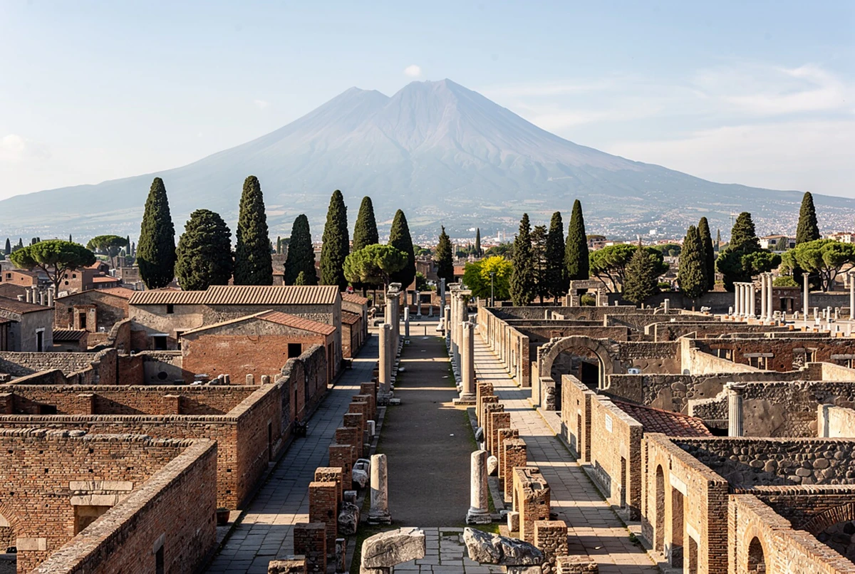 Pompeii and Herculaneum Tour with Archaeologist Guide Sorrento