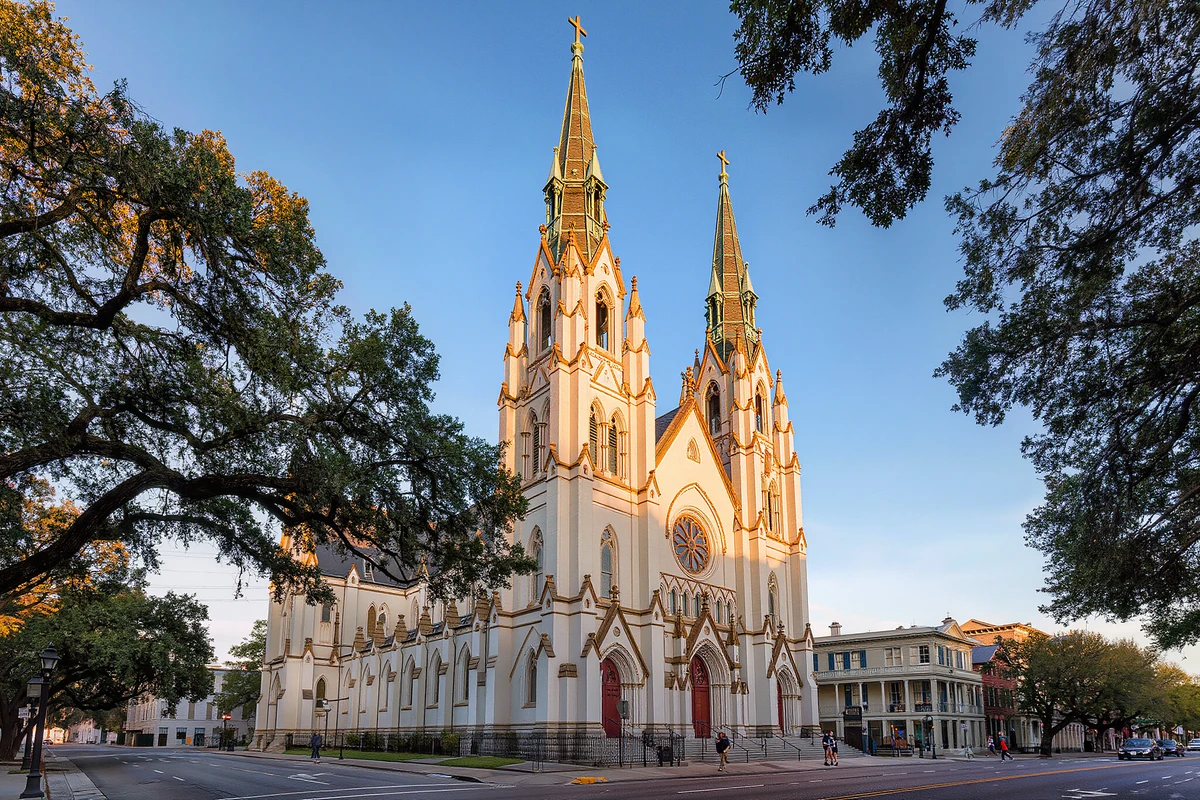 Savannah Historic Overview Narrated Sightseeing Tour