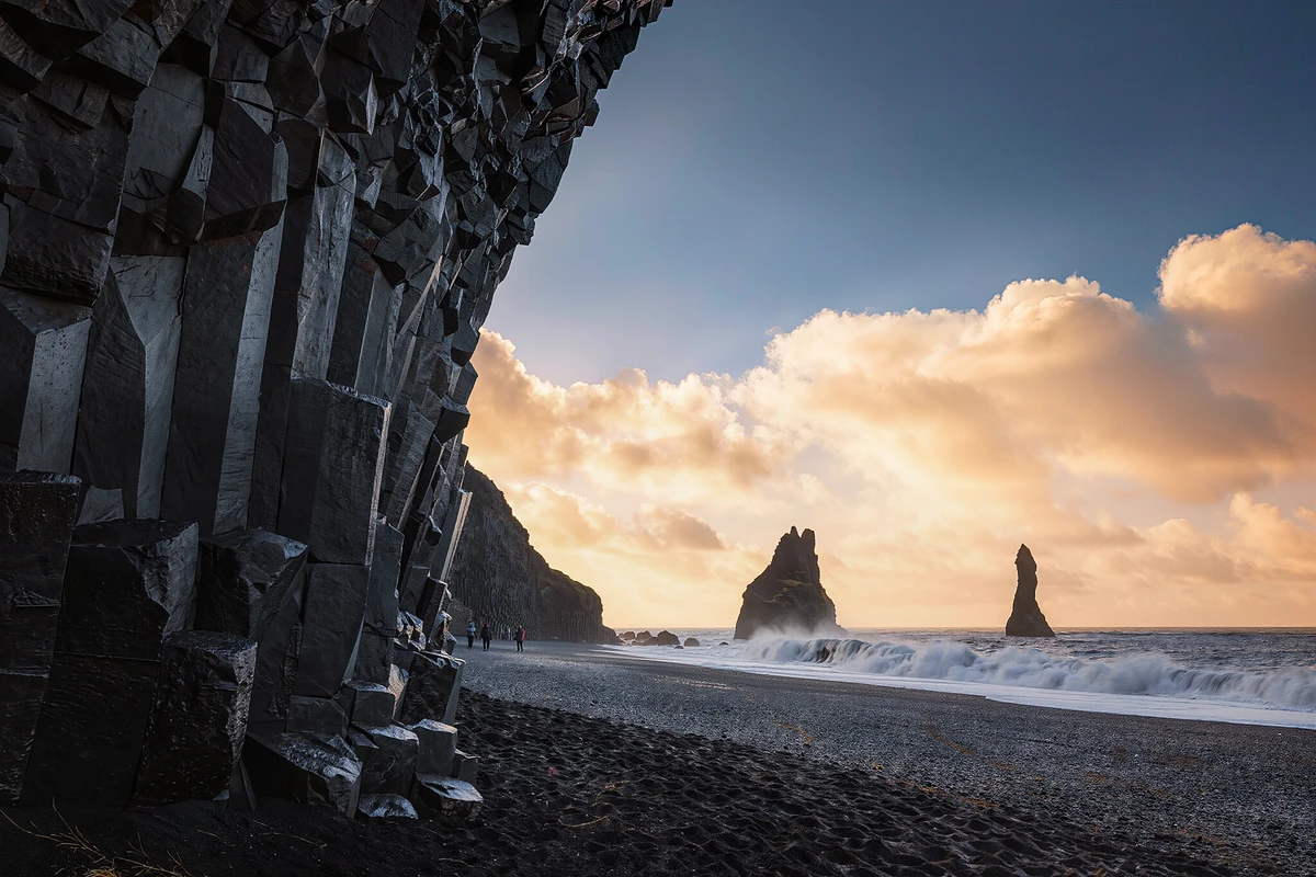 South Coast Waterfalls, Black Sand Beach & Glacier Tour from Reykjavik