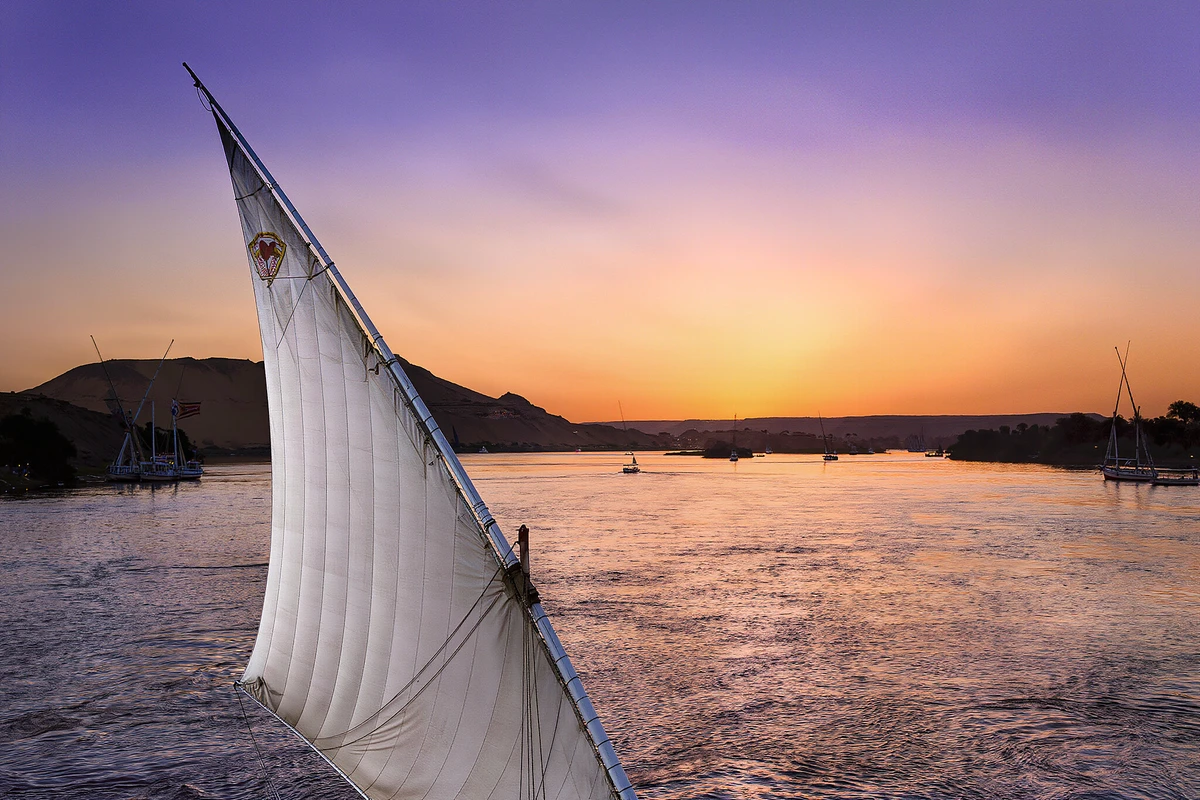 Sunset Felucca Boat Trip with Hotel Pickup Luxor