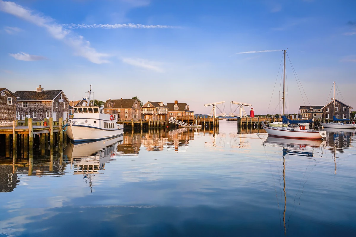 Boston Airport to Woods Hole