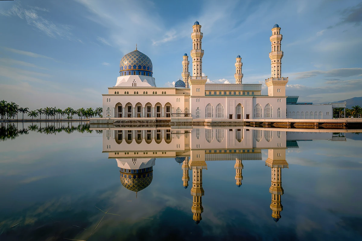رحلة نهر بونجاوان لمشاهدة قرود الخرطوم واليراعات من كوتا كينابالو