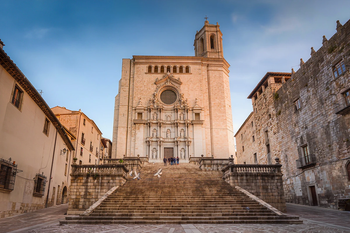 Girona, Figueres & Cadaqués Dalí Day Trip from Barcelona