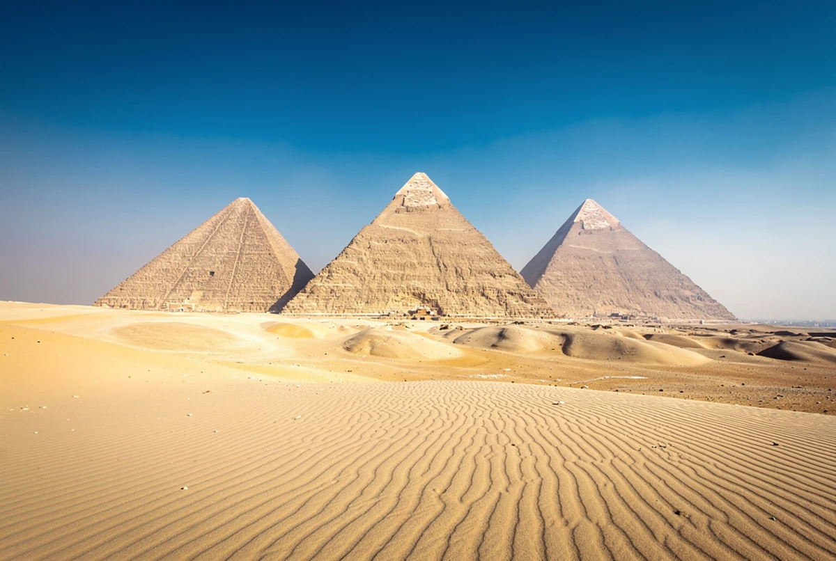 Private Pyramids, Egyptian Museum & Bazaar Tour Cairo