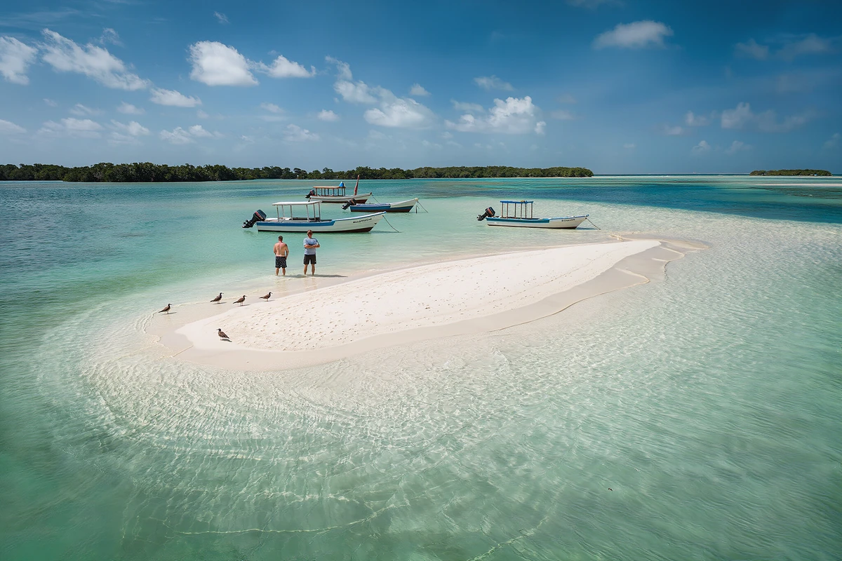 جولة جزيرة هولبوكس ليوم كامل مع رحلة بالقارب والغداء بلايا ديل كارمن