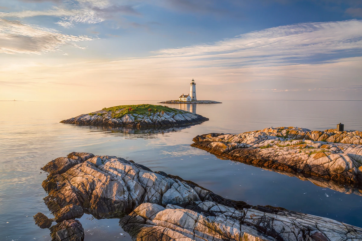 Boston Harbor Historical Sightseeing Cruise