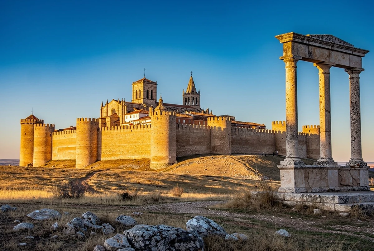 Avila & Segovia Day Trip from Madrid with Monument Tickets