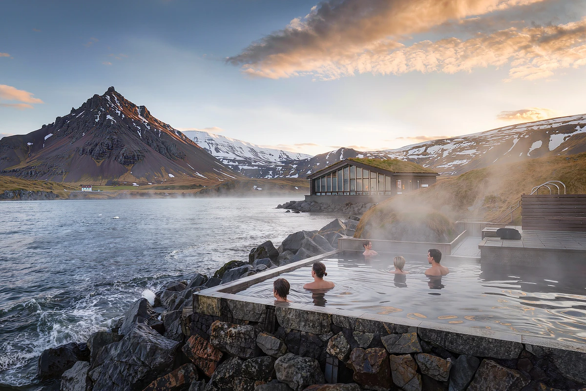 Hvammsvik Hot Springs Entry with Return Transfer from Reykjavik