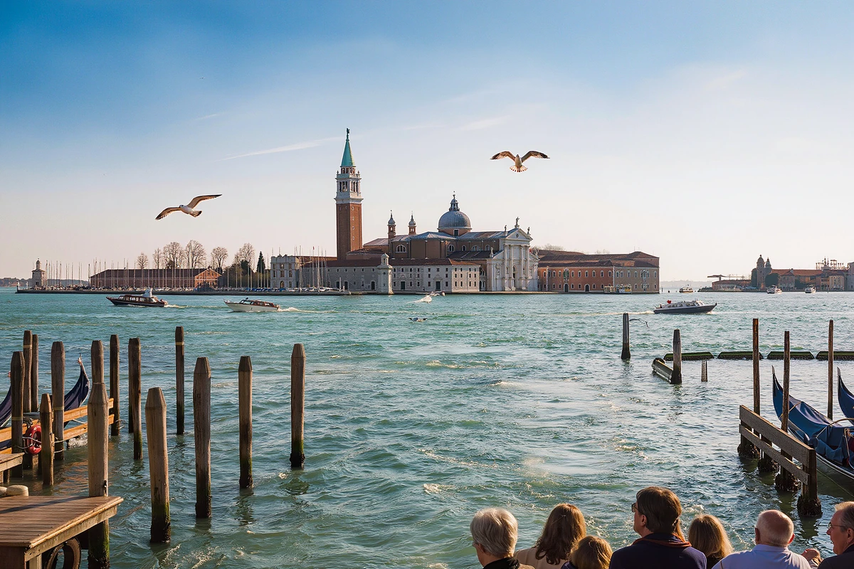 Murano & Burano Islands Boat Tour from Venice