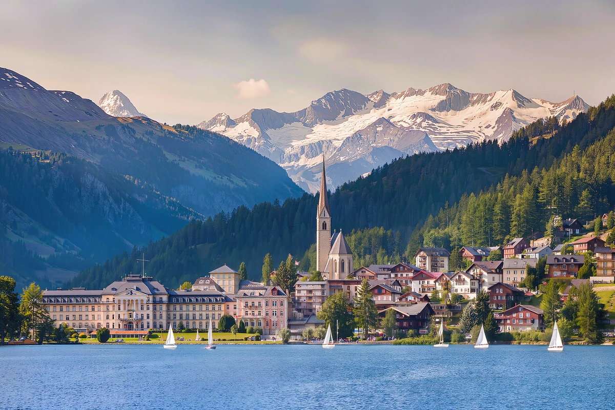 Bernina Express & St Moritz Day Trip from Milan