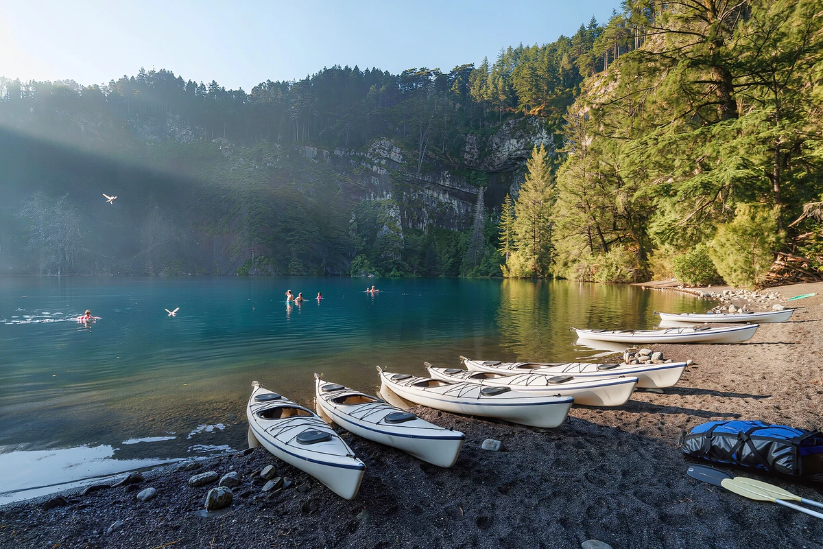 Lake Albano Kayak Tour below Castel Gandolfo with Swim Stop from Rome