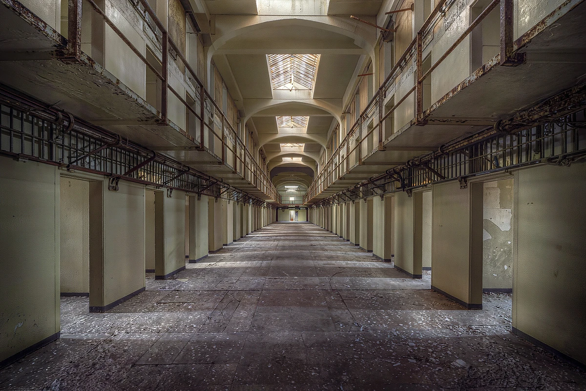 Alcatraz Island Ticket with Ferry and Self-Guided App San Francisco