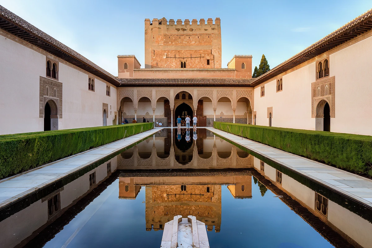 Alhambra & Nasrid Palaces Guided Tour with Tickets Granada