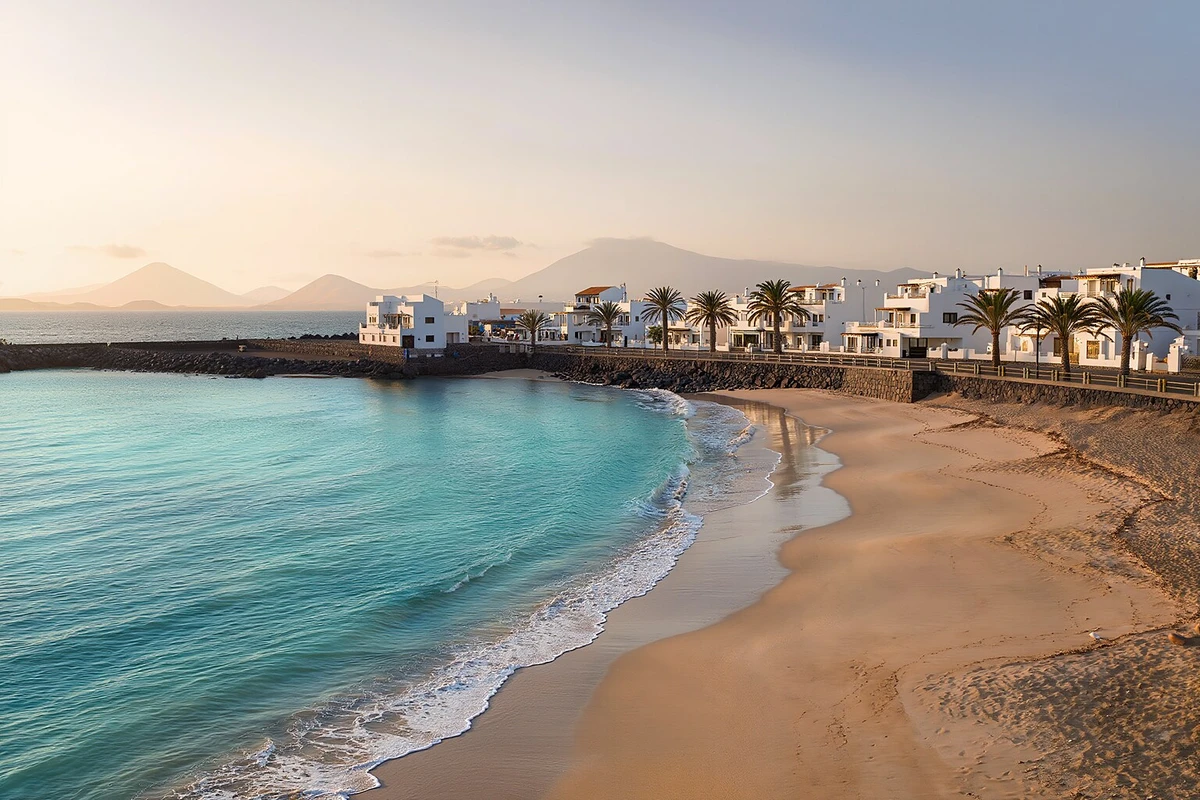 مطار لانزاروت إلى بلايا بلانكا