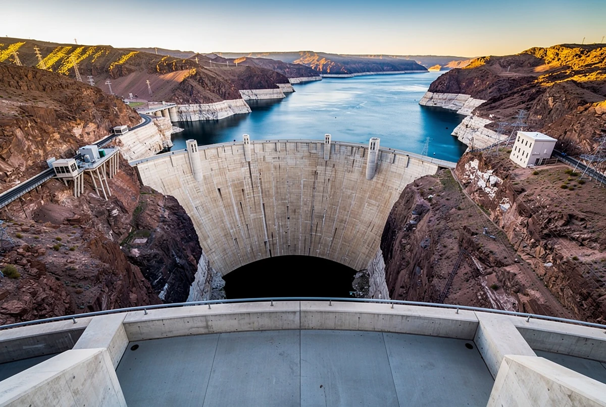 Hoover Dam Small Group Mini Tour with Hotel Pickup Las Vegas