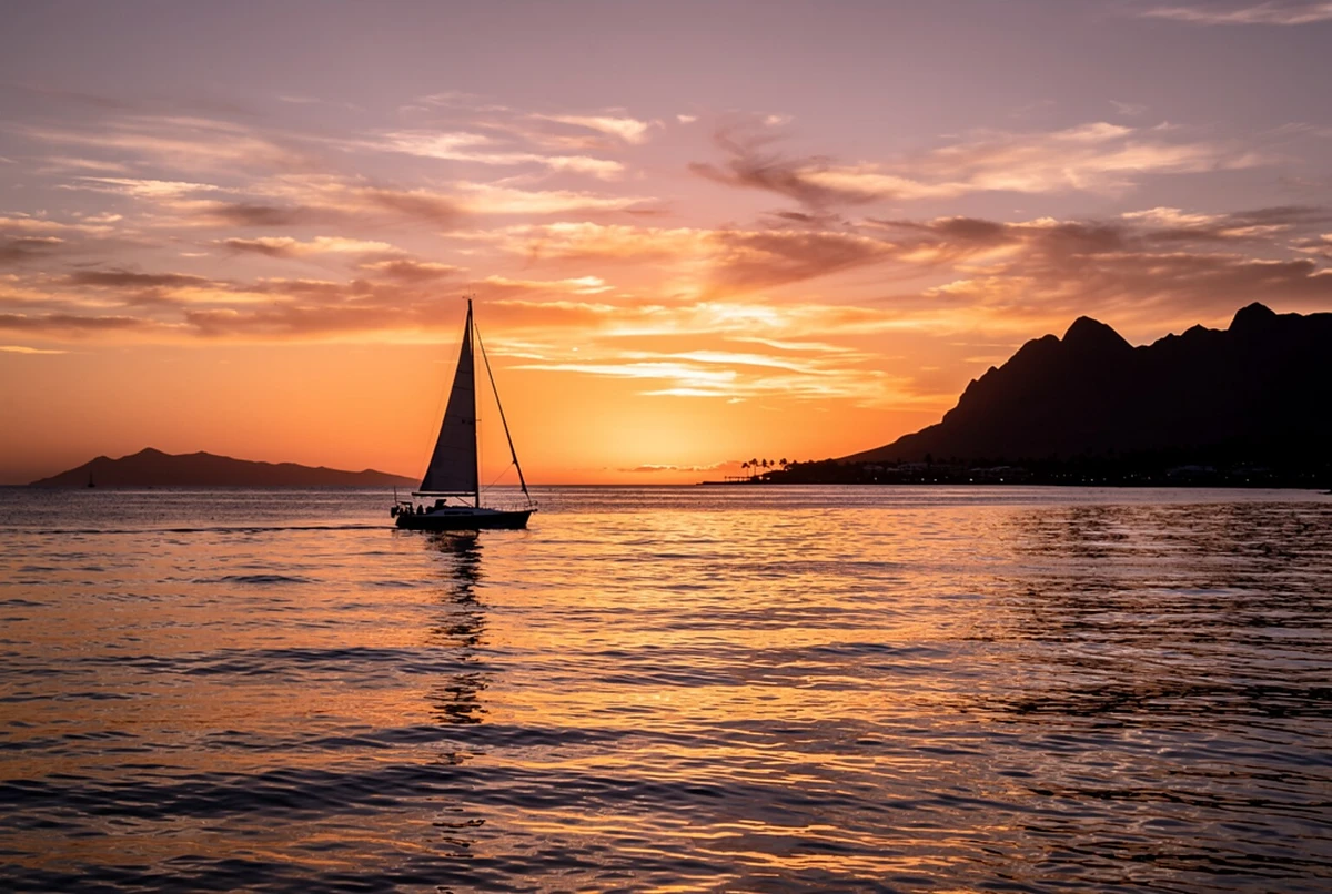Lahaina Sunset Sailing Cruise Maui