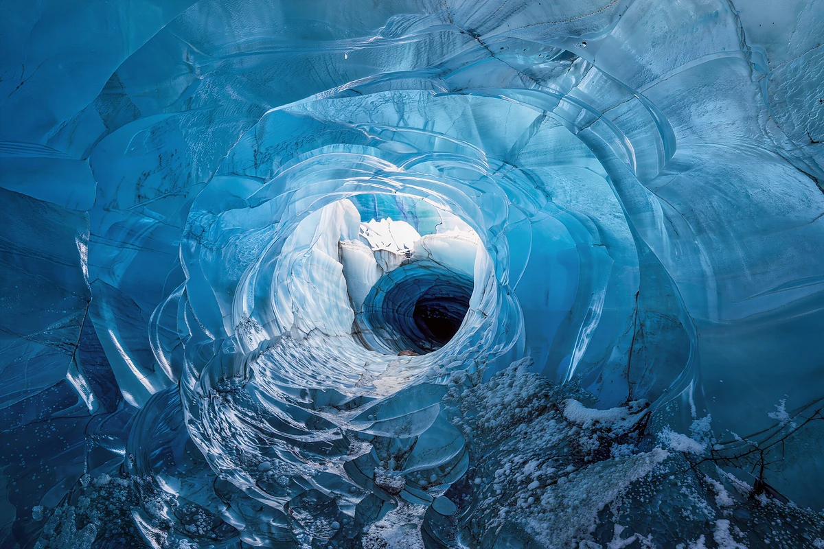 Chamonix, Mont Blanc and Ice Cave Guided Day Tour from Geneva