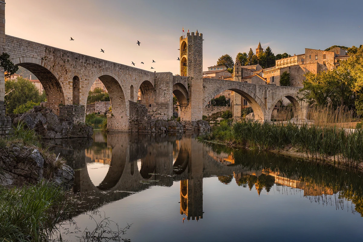Catalonia Medieval Villages Small-Group Day Trip from Barcelona