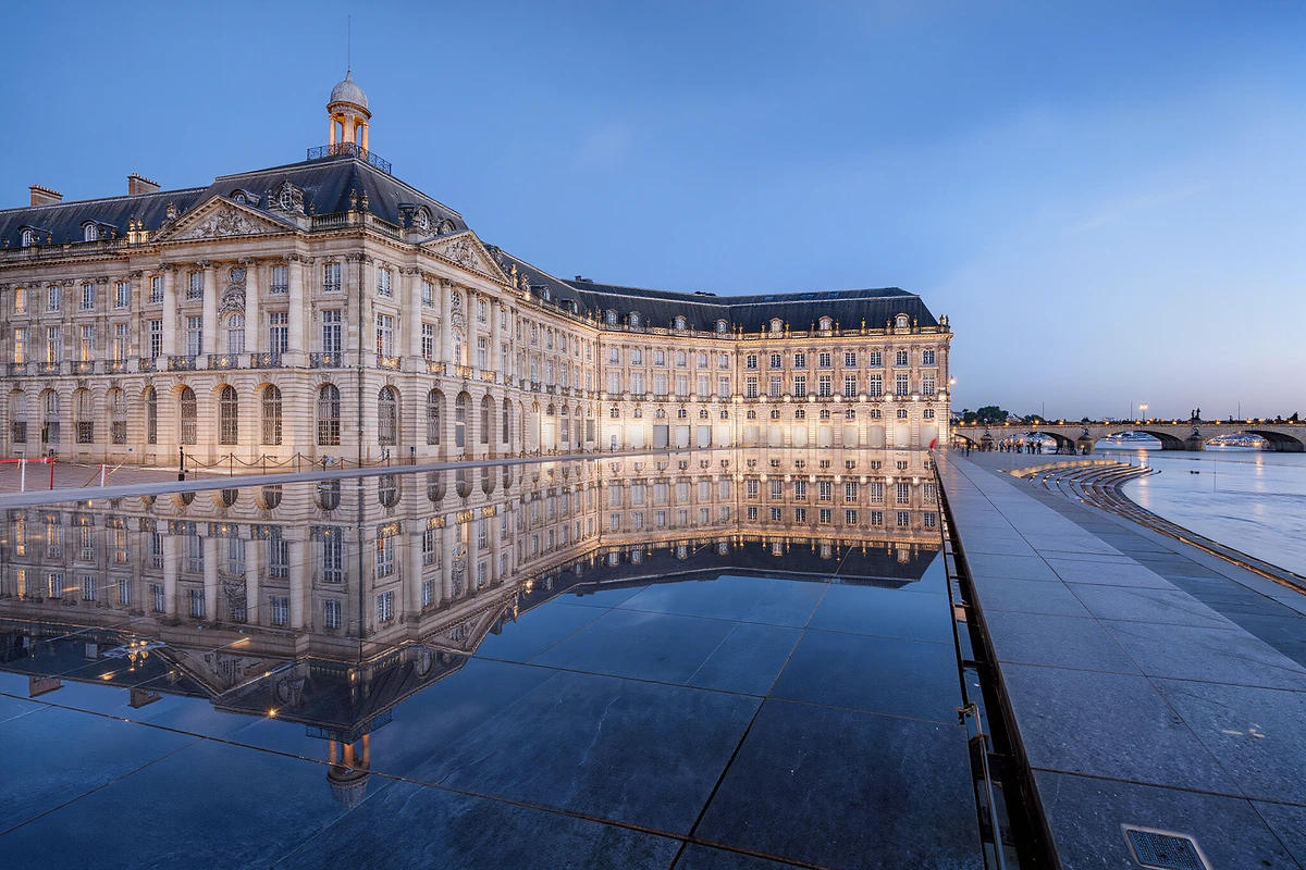 Bordeaux Airport to Bordeaux City Centre