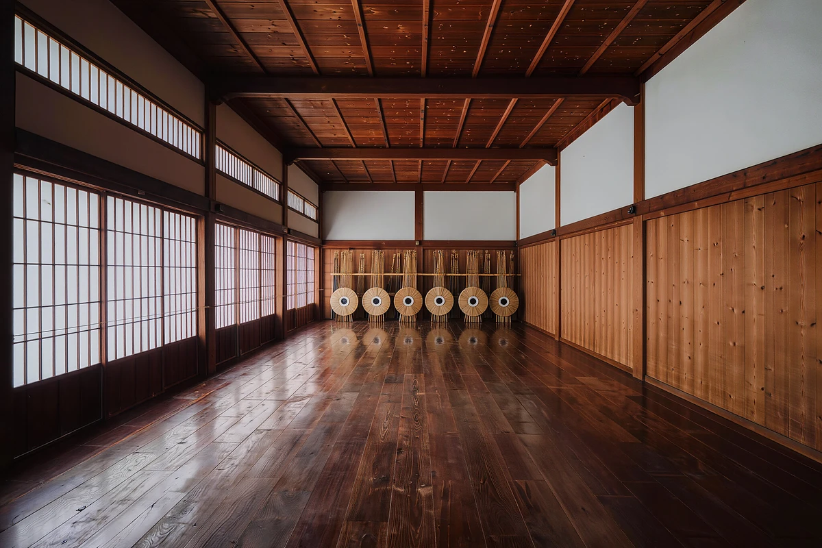 Traditional Japanese Archery Experience in Hiroshima