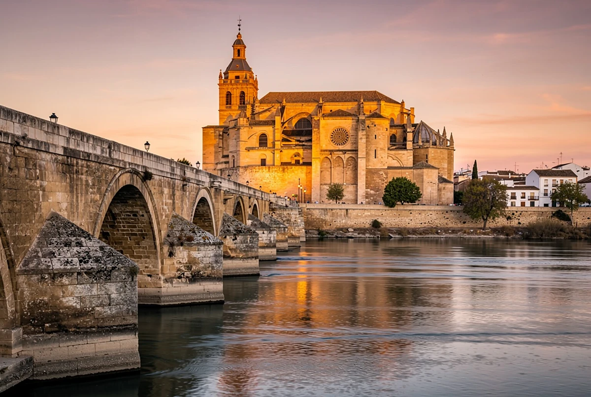 Cordoba Mosque-Cathedral and Carmona Day Trip from Seville