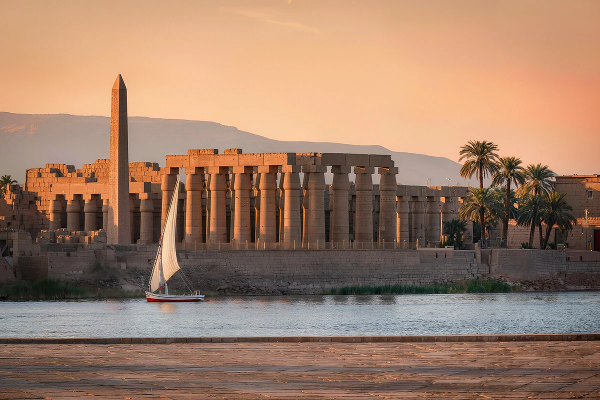 Aswan International Airport to Luxor