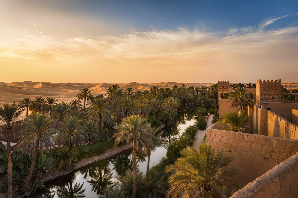 جولة الصحراء بسيارات الدفع الرباعي مع الغروب والشروق وليلة في خيمة من جربة