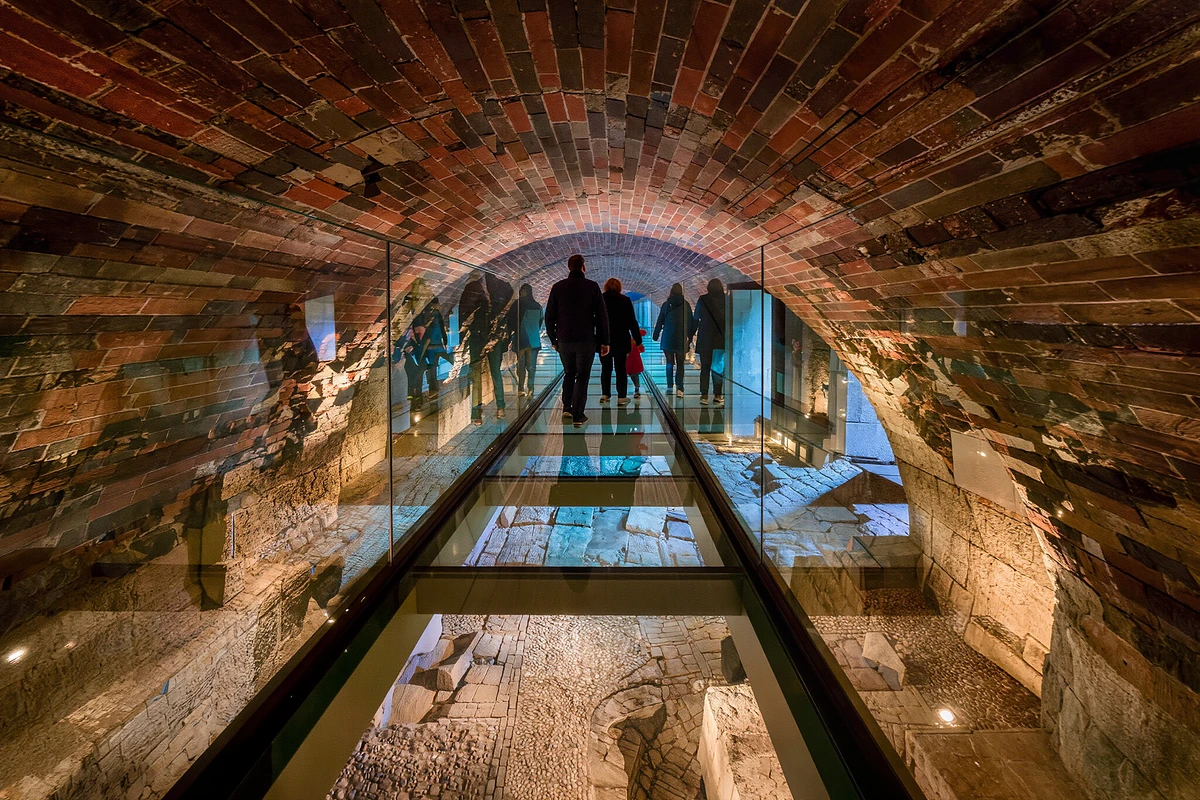 Rynek Underground Museum Guided Tour & Tickets Krakow