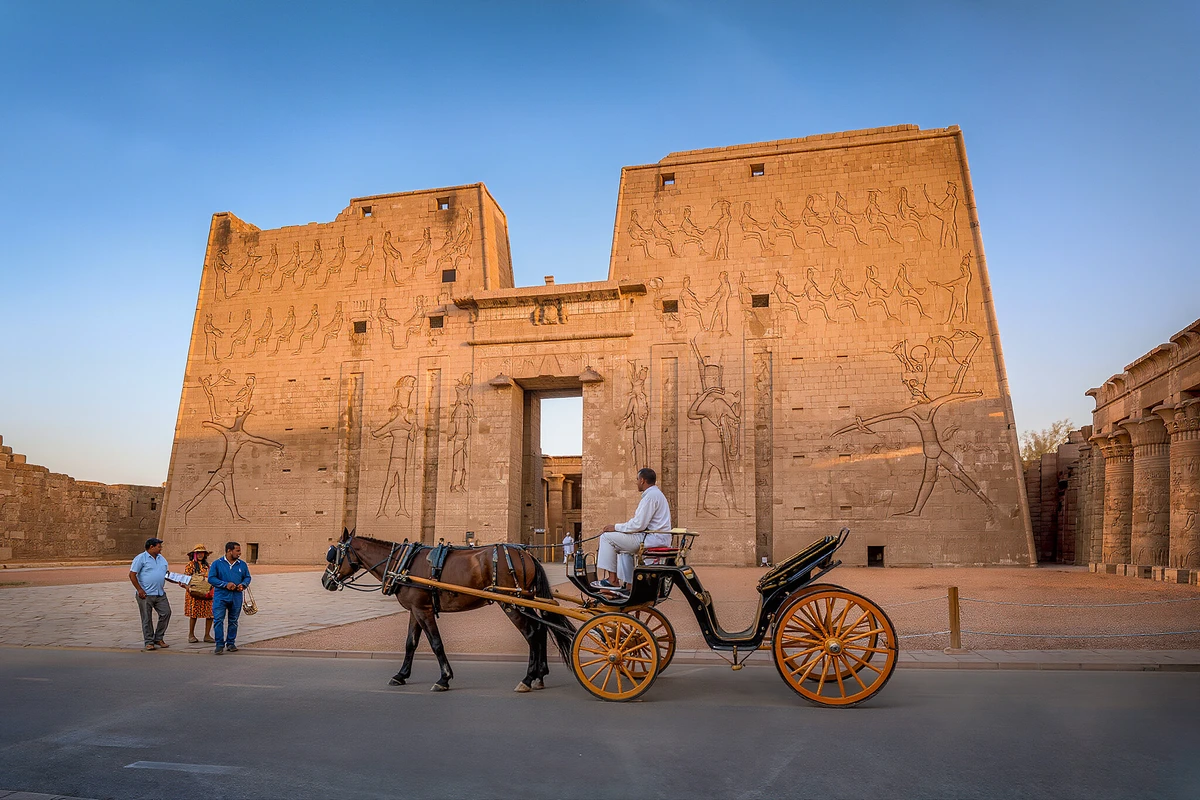 Nile Cruise 4-Day Luxor to Aswan with Abu Simbel