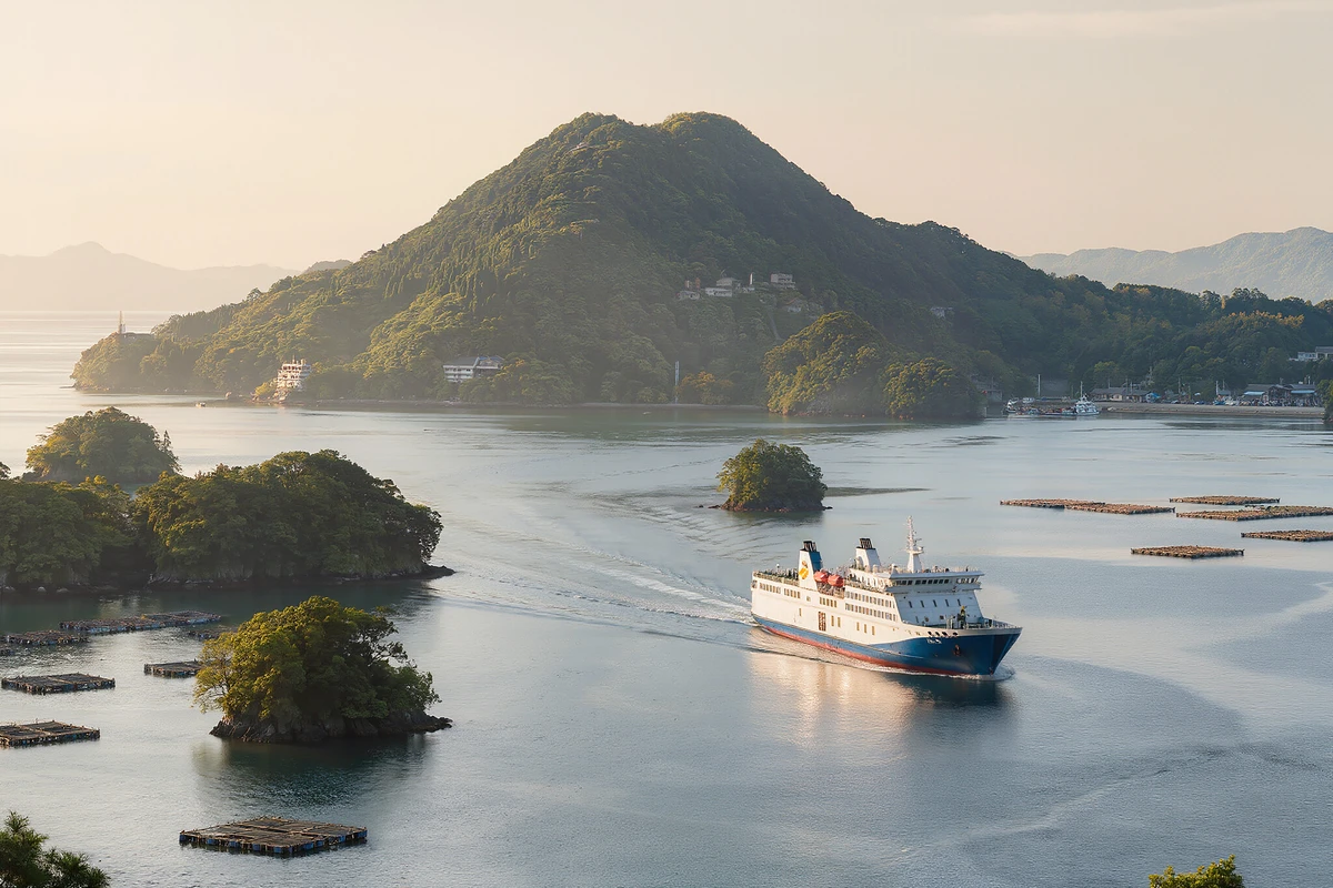 Private Miyajima Day Trip by Ferry from Hiroshima Port