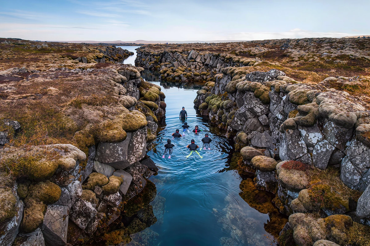 Silfra Fissure Snorkeling Tour with Underwater Photos