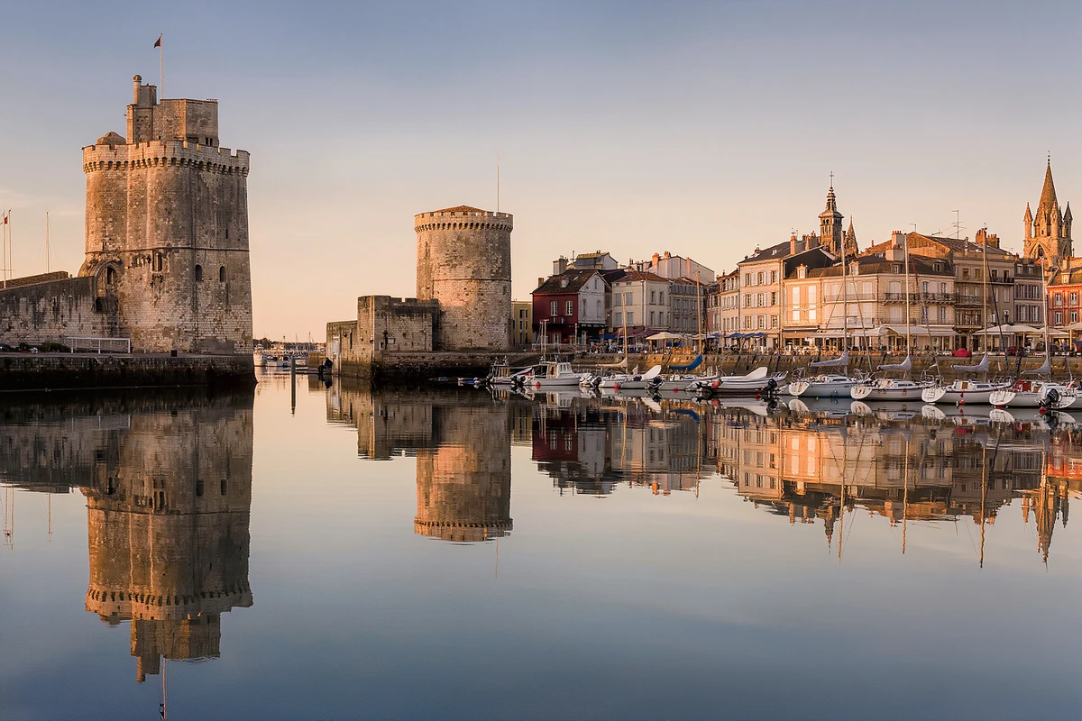 La Rochelle Sailing Cruise to Fort Boyard