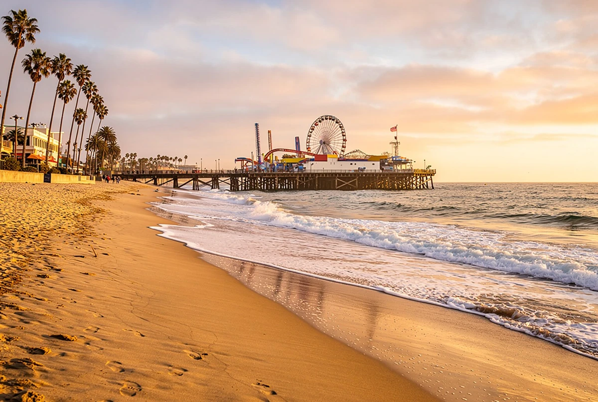 Santa Monica, Beverly Hills and Hollywood Day Trip from Las Vegas