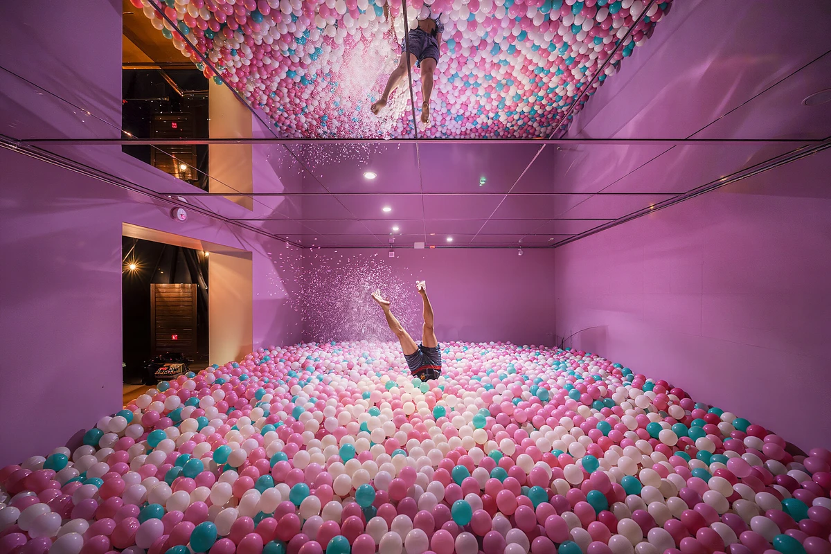 The Upside Down Interactive Photo Experience Tickets Berlin